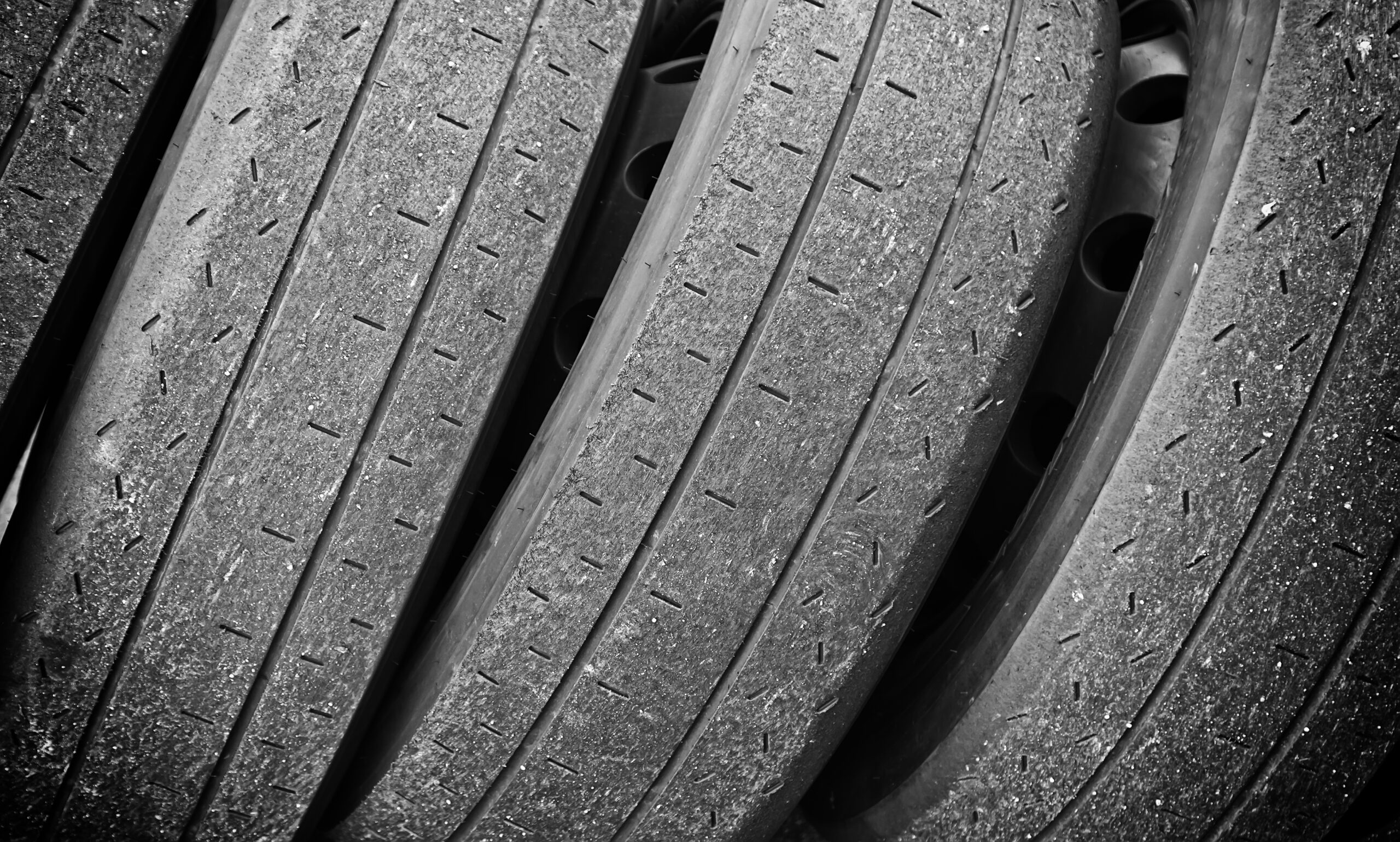 How to Tell When Your Tyres Need Replacing: A Guide for Melbourne Drivers